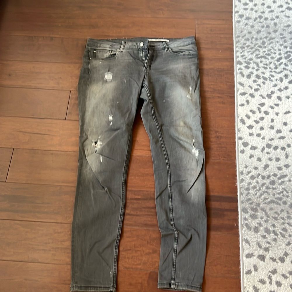 Zara Women Medium Rise Slim Fit Washed Out Distressed Gray Jeans Size 10